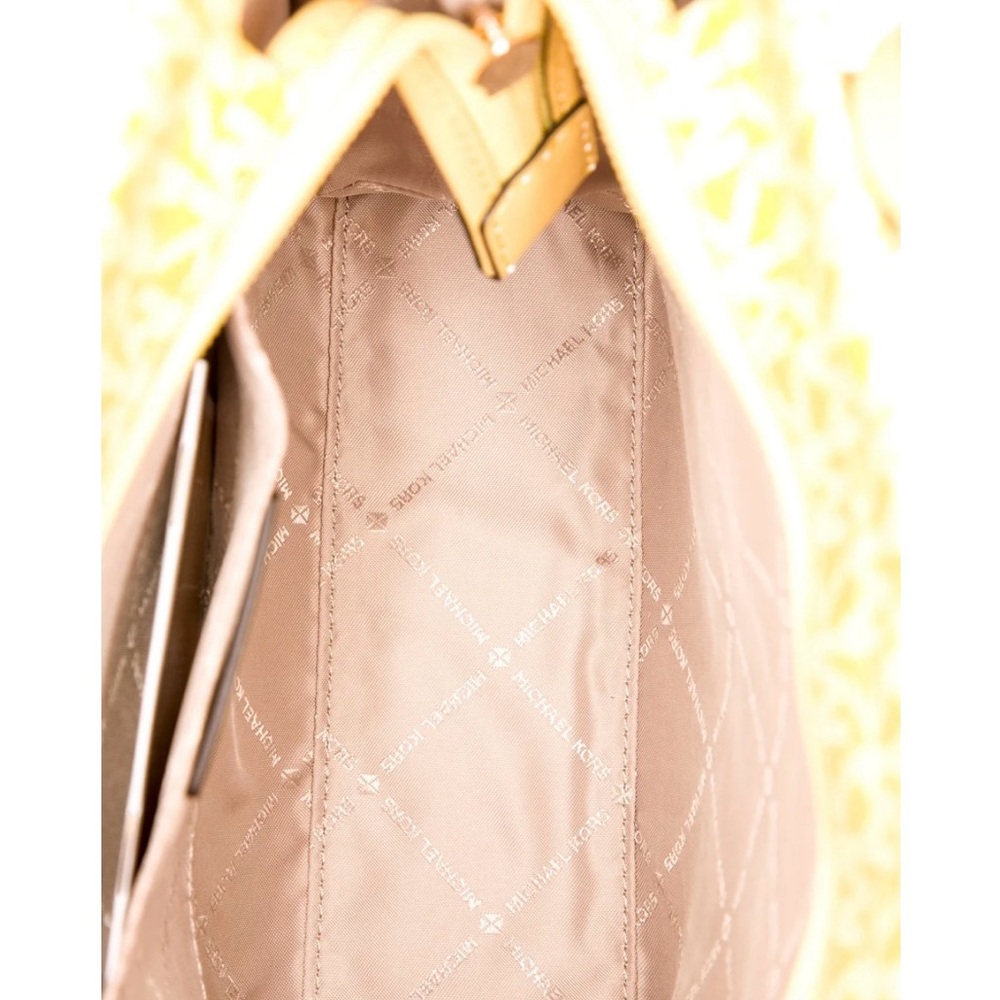✨ Michael Kors Jet Set Yellow & Cream Logo Satchel – NWT - Picture 6 of 6